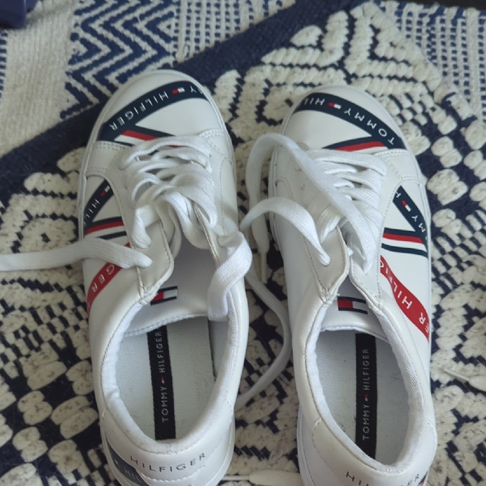 Tommy Hilfiger White Sneakers with Red and Blue Accents